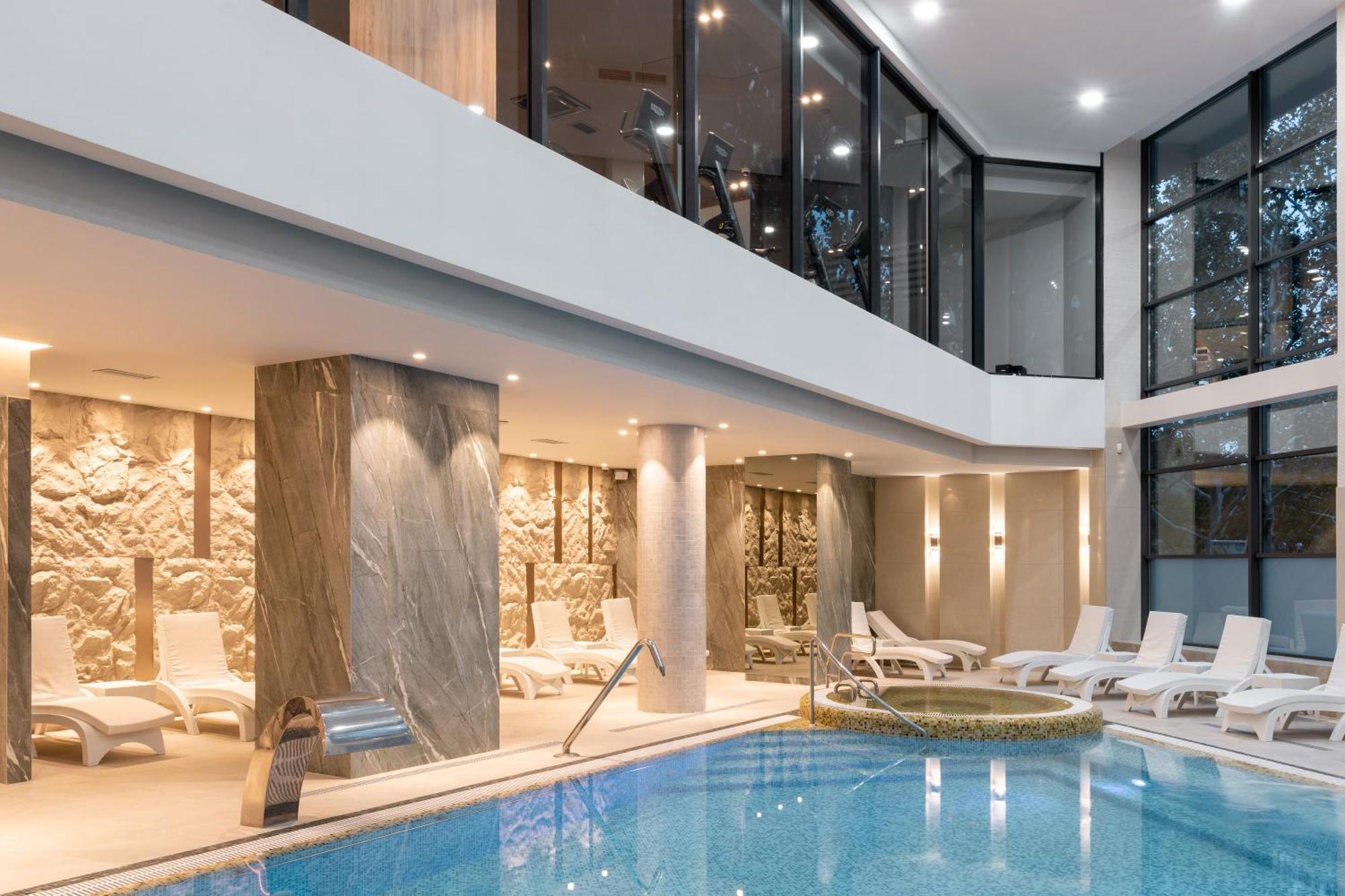 Aquaperla Hotel & Spa Кишинев Екстериор снимка